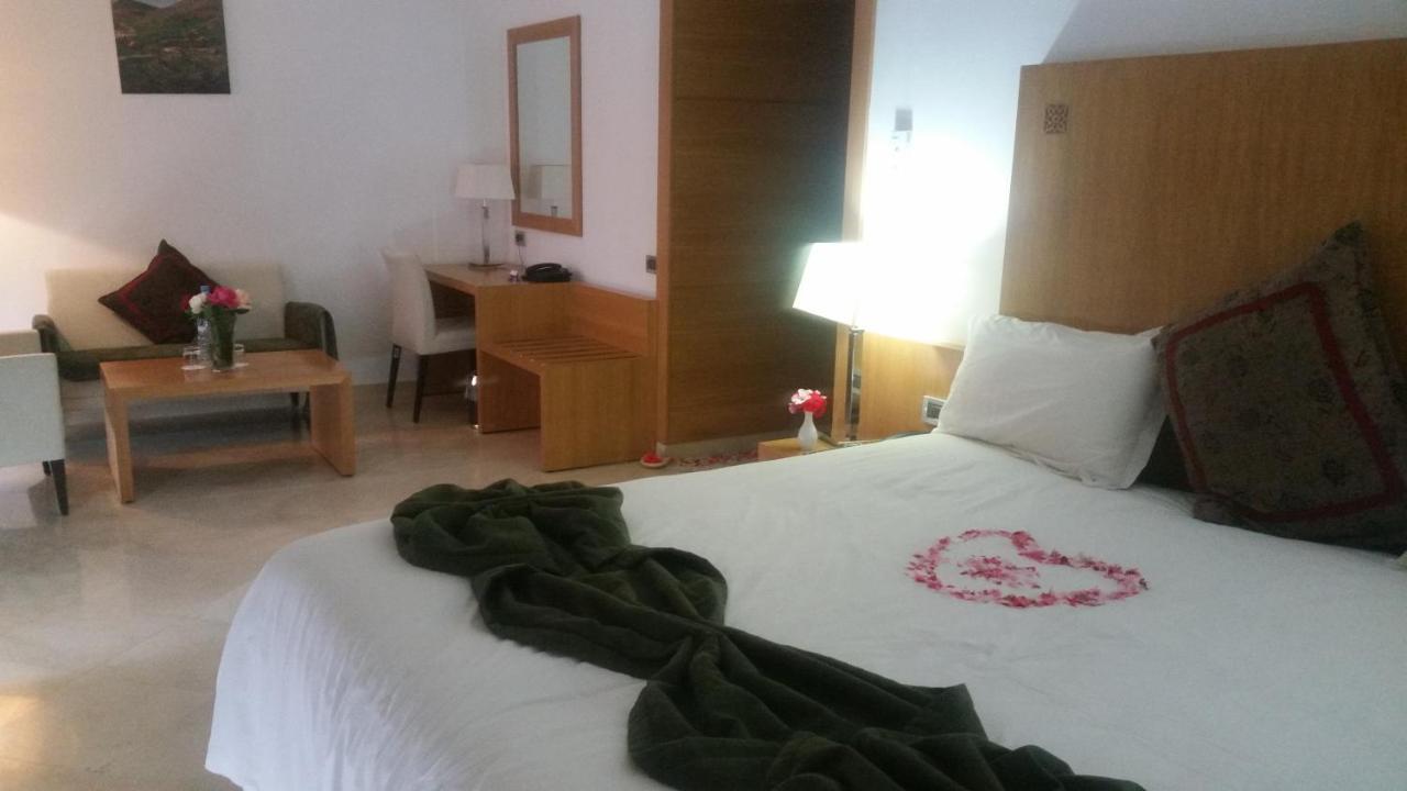 Suites Hotel Mohammed V By Accor Al Hoceima Exterior photo